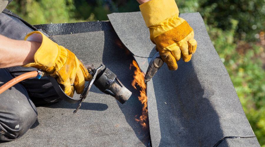 Professional residential roofers in Saint Edward, NE